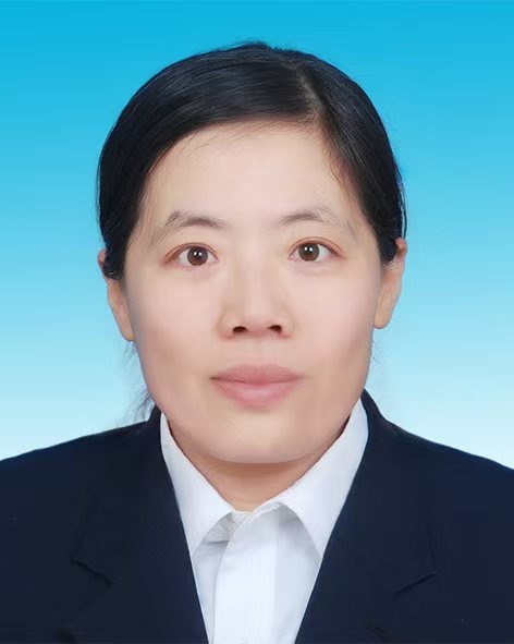 关续兰，大学本科，讲师，主讲英语.jpg