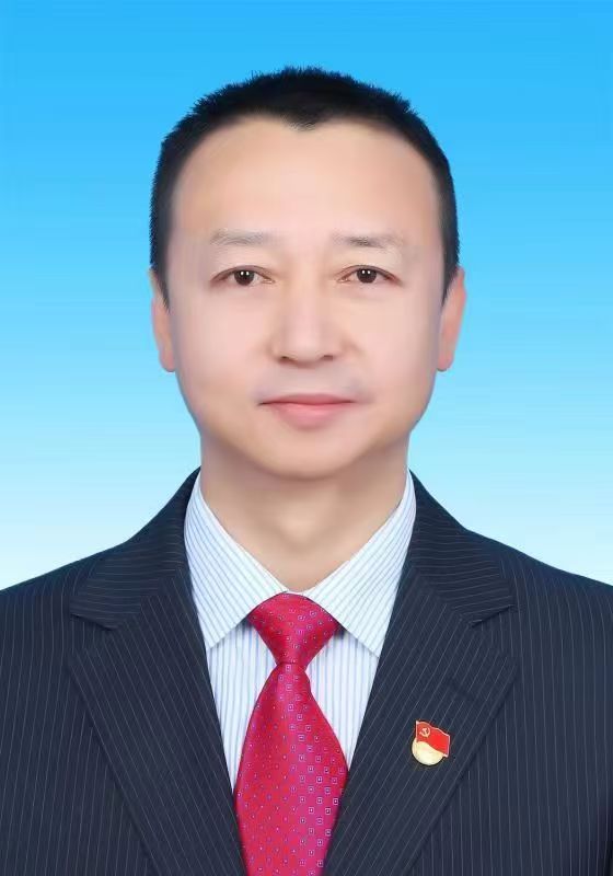 韩炜.jpg