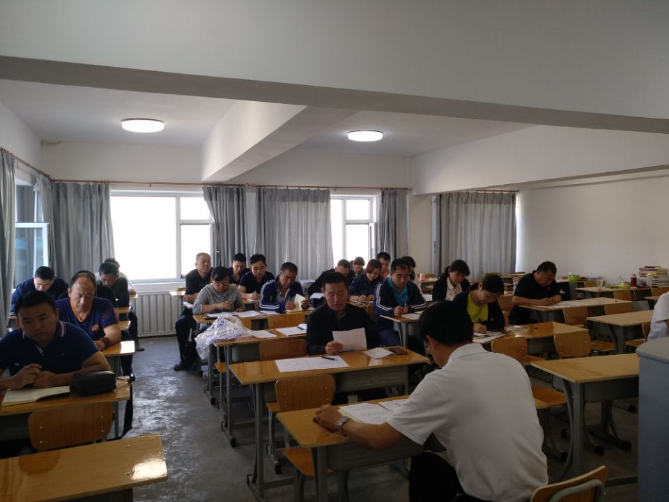 白铁军.jpg