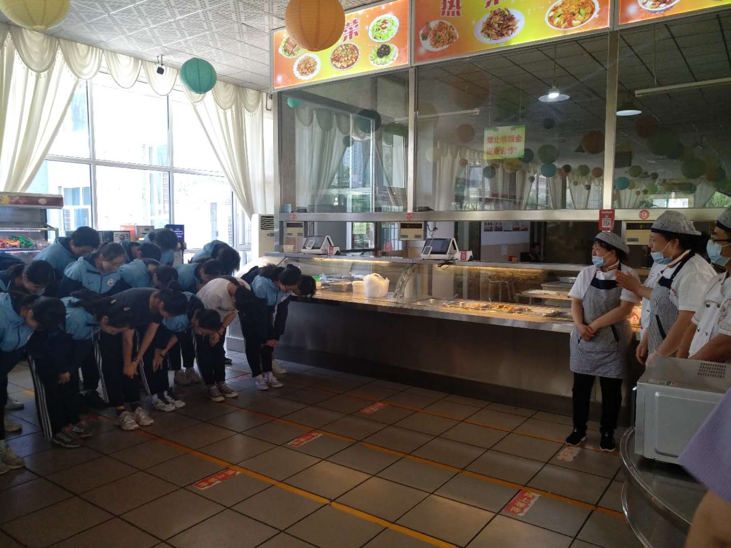 感恩.jpg