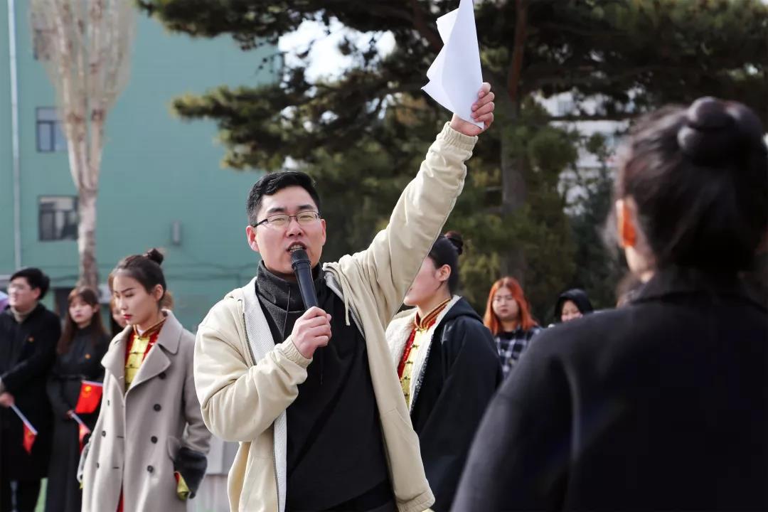 微信图片_20190407215607.jpg