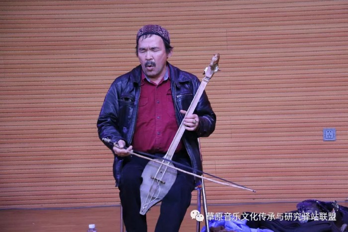 Kaygal-ool Khovalyg.webp.jpg