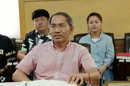 音乐学院学生党支部举办学习《习近1.jpg