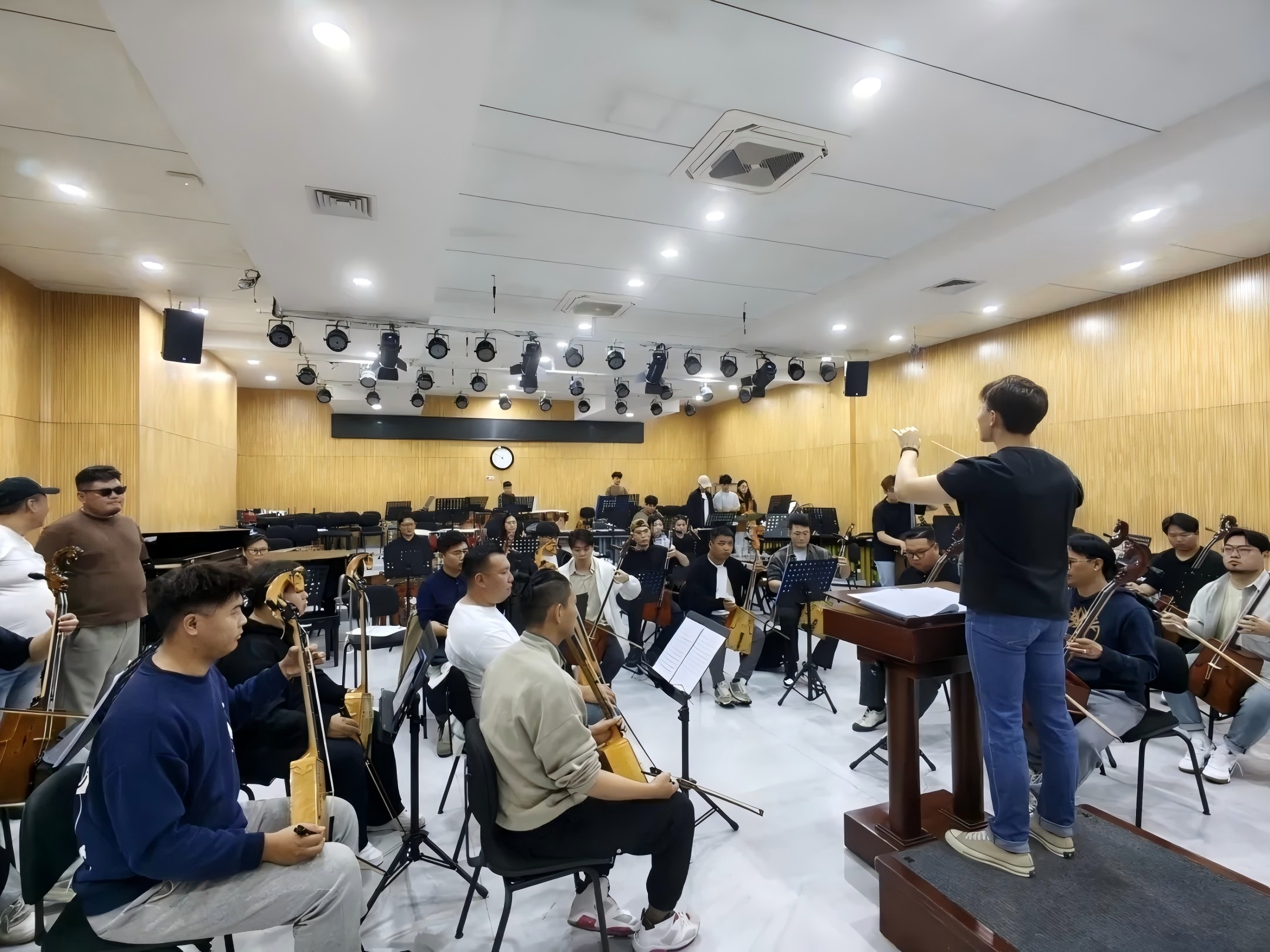 内蒙古艺术学院《北疆沃野》国家大剧院“春华秋实”展演专场